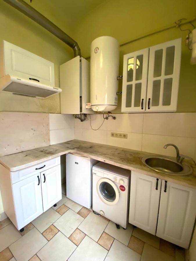 Квартира В Центрі На Вулиці Валова 21 Lviv Ngoại thất bức ảnh
