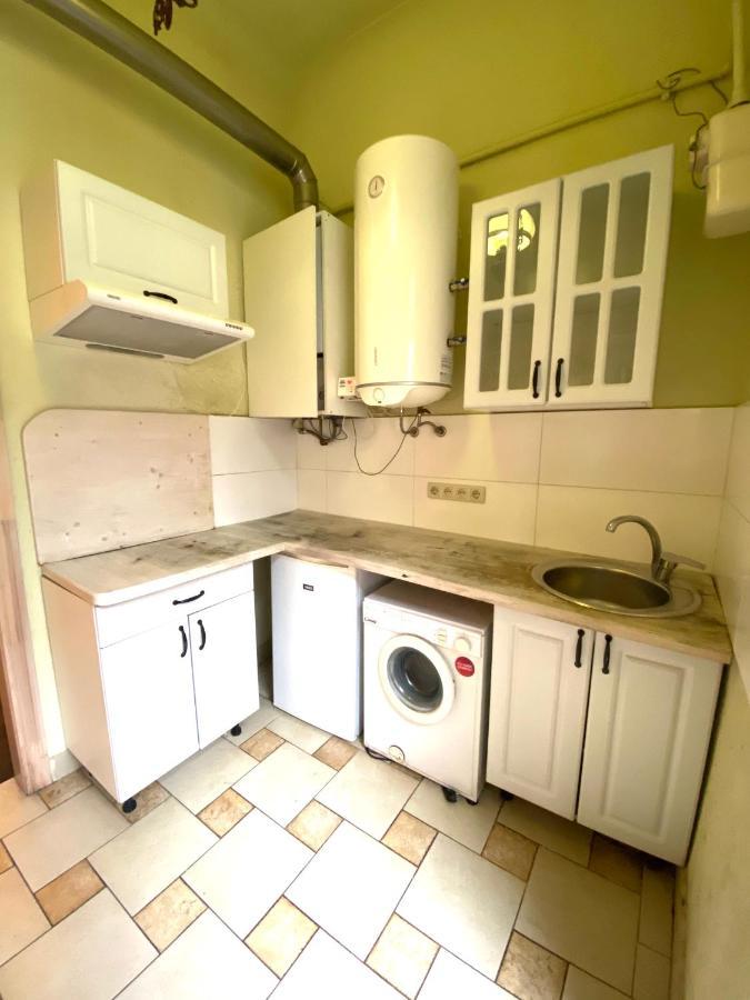 Квартира В Центрі На Вулиці Валова 21 Lviv Ngoại thất bức ảnh